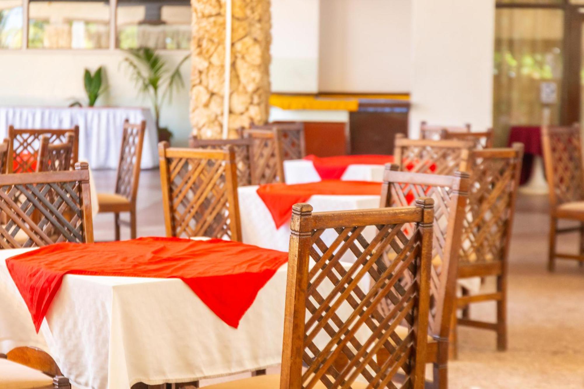 Mombasa Beach Hotel المظهر الخارجي الصورة